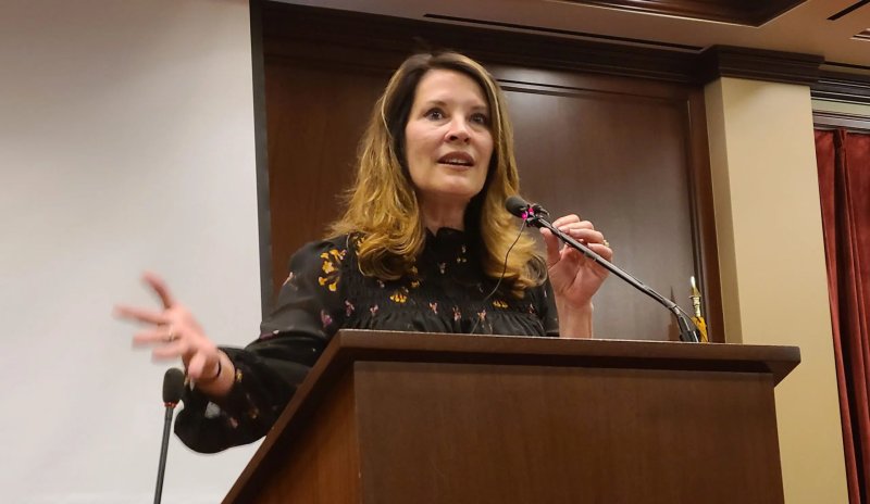 Incentives for Healthcare Providers to Impose Vaccine Mandates on Staff?