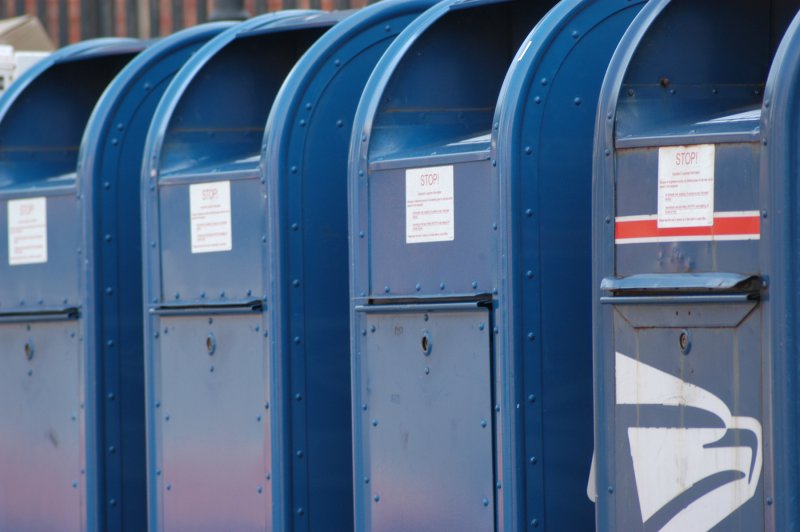 Mail Theft and Mail-in Ballots